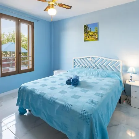 Casa Meli 피네스트라트